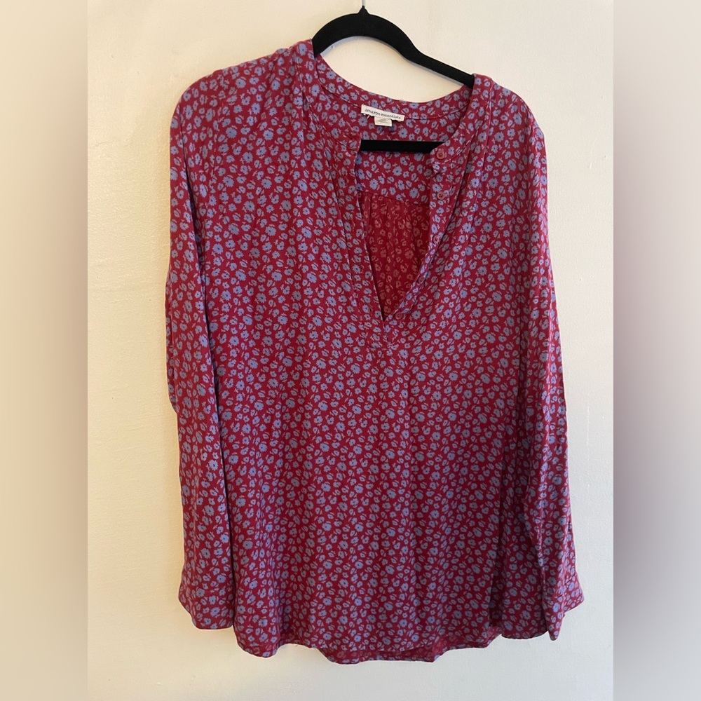 Women's Red Patterned Top